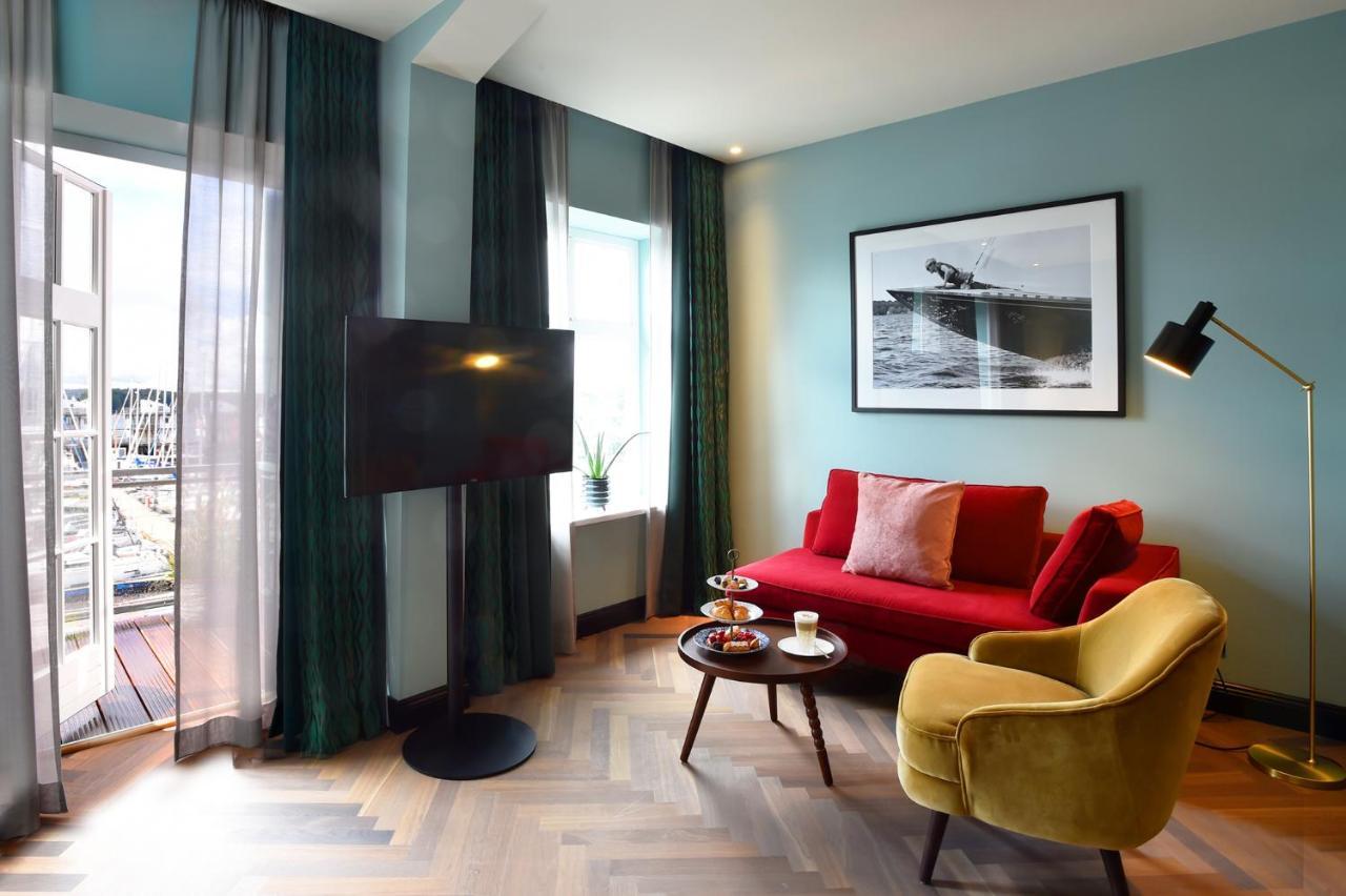 Das James Фленсбург Екстериор снимка A suite at the hotel