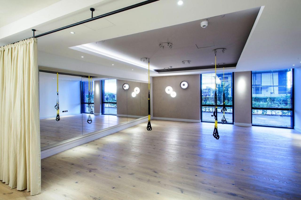 Das James Фленсбург Екстериор снимка The gym at The Ivy Collection
